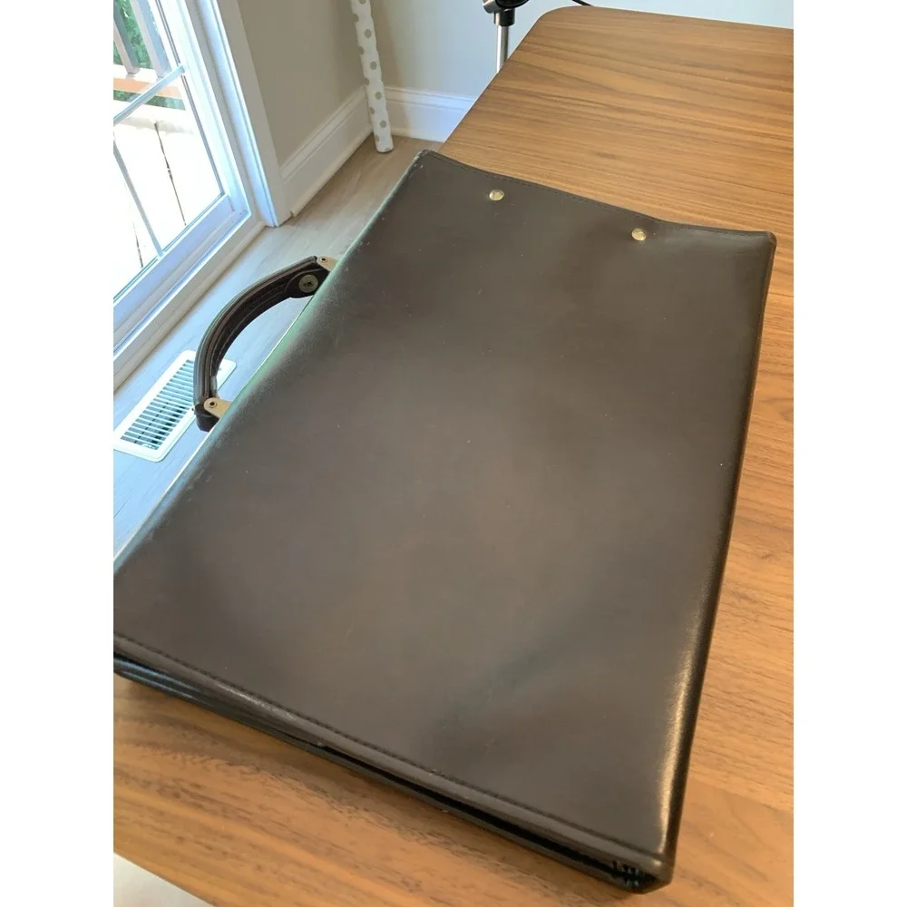 Vintage Leather Briefcase/Attache, Dark Brown, Made In Canada, Ariet Hardware - Picture 2 of 11